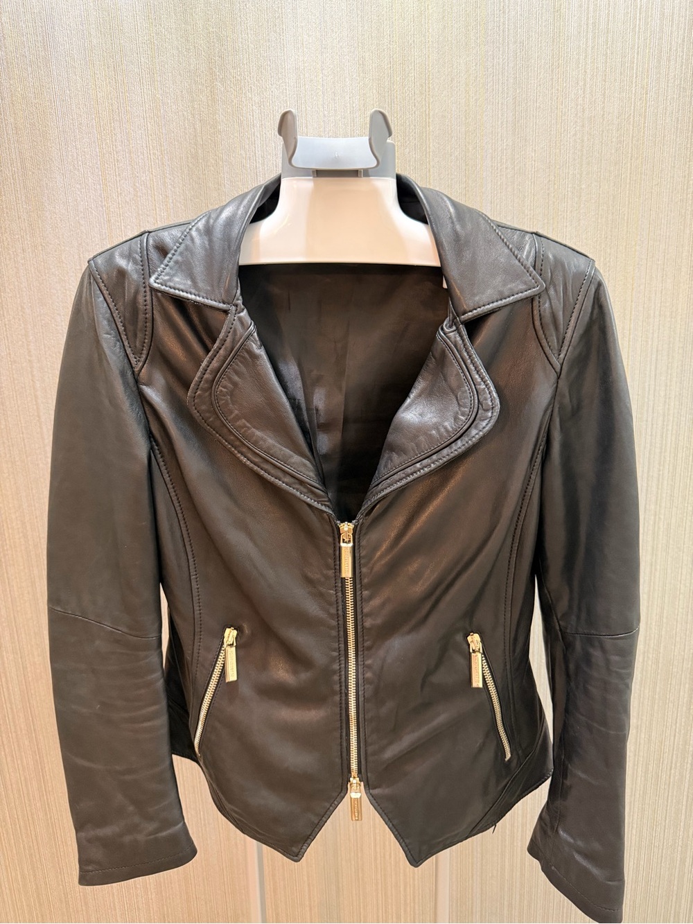 Women's Black Leather Zip-Front Jacket